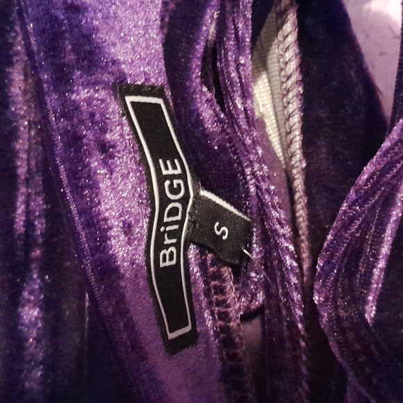 NWT Bridge Violet Velvet Open Back Tie Long Sleeve Zip Dolman Sleeve Party Dress - Picture 13 of 14